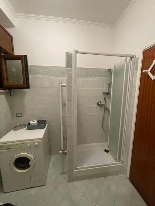 Apartamento Bilocale A Due Passi Dal Porto E Dal Mare Lido di Ostia Exterior foto