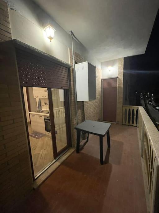 Apartamento Bilocale A Due Passi Dal Porto E Dal Mare Lido di Ostia Exterior foto